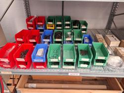 Burnished screws and Seeger screws - Lot 1 (Auction 9654)