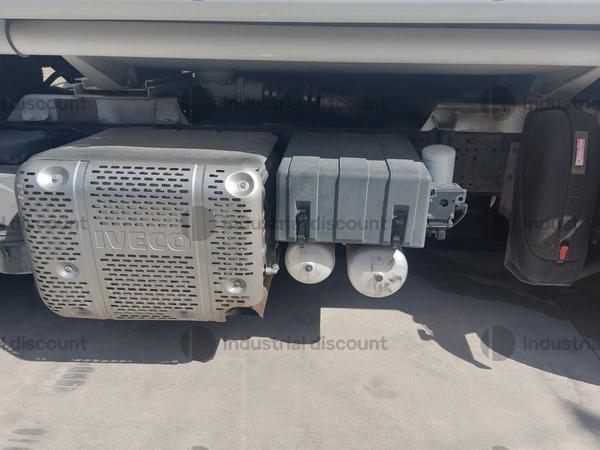 1#9656 Camion cisterna Iveco Stralis 460 in vendita - foto 9