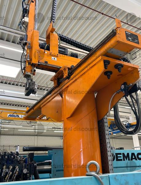 1#9660 Macchina per stampaggio plastica a iniezione Demag 420T in vendita - foto 4