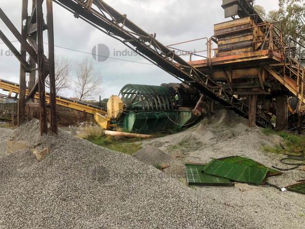 1#9664 Cessione aziendale di impianti industriali per la lavorazione di inerti strutture accessorie ed automezzi in vendita - foto 43