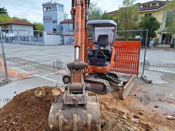 1#9666 Miniescavatore Hitachi in vendita - foto 18