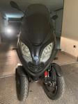 Image 4 - Motorcycle PIAGGIO - Lot 1 (Auction 9669)