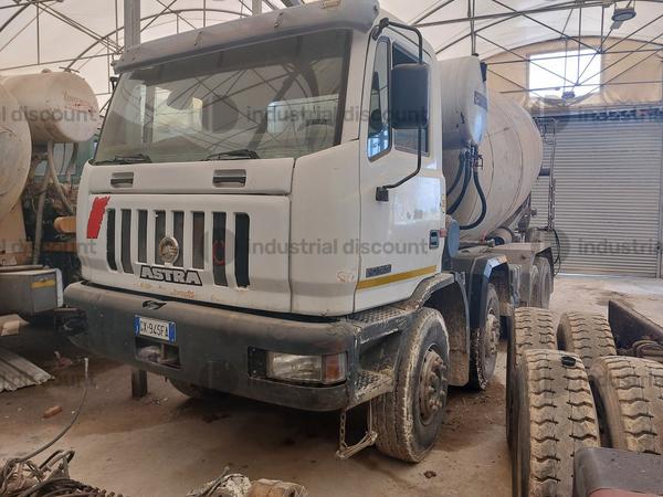 1#9681 Autoveicolo Astra e macchine operatrici Astra e Fiat Iveco in vendita - foto 1