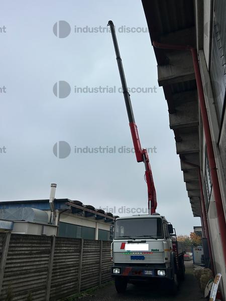 1#9682 Autocarro Iveco 190-32 con gru Fassi in vendita - foto 4
