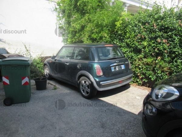 1#9688 Autovettura Mini One e vario arredamento in vendita - foto 1