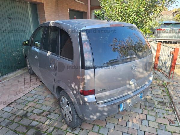 1#9704 Autovettura Opel Meriva in vendita - foto 1