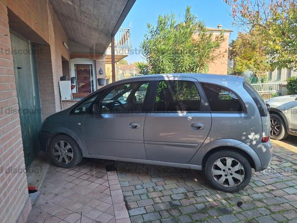 1#9704 Autovettura Opel Meriva in vendita - foto 7