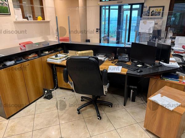 28#9706 Arredi da ufficio e apparecchiatura elettronica in vendita - foto 15