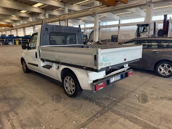 29#9706 Autocarro Fiat Doblò in vendita - foto 8