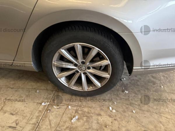 30#9706 Autovettura Volkswagen Passat in vendita - foto 5