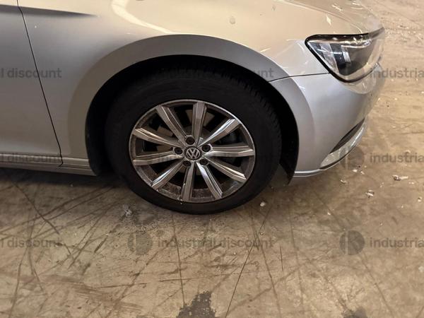 30#9706 Autovettura Volkswagen Passat in vendita - foto 8