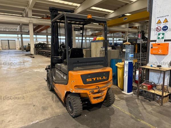 5#9706 Carrelli elevatori, segatrice a nastro e isola di pesatura in vendita - foto 13