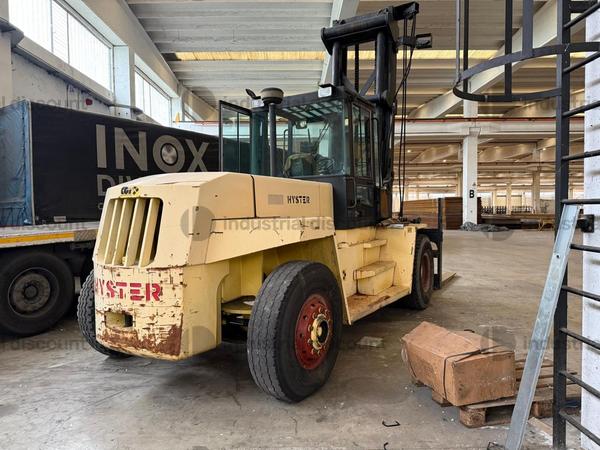 5#9706 Carrelli elevatori, segatrice a nastro e isola di pesatura in vendita - foto 15