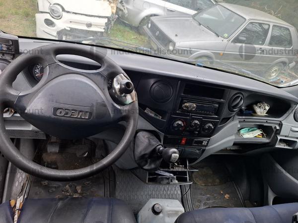 1#9709 Furgone isotermico Iveco Daily in vendita - foto 16