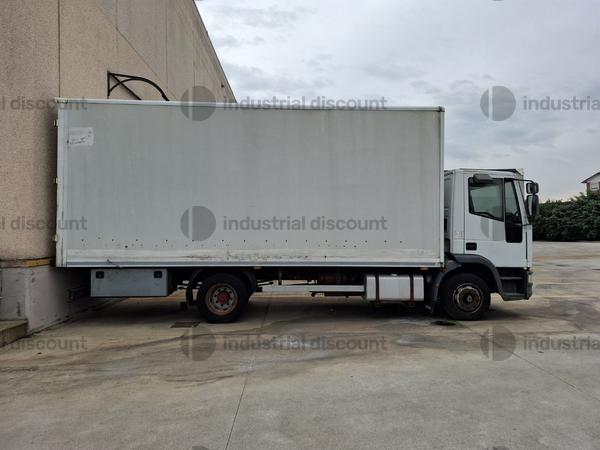 6#9709 Autocarro Iveco Eurocargo in vendita - foto 8