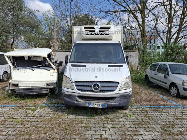 7#9709 Furgone isotermico Mercedes Sprinter in vendita - foto 2