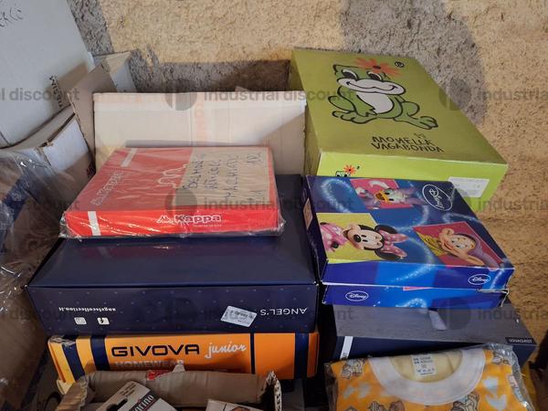 1#9722 Stock di capi di abbigliamento intimo uomo donna e bambino in vendita - foto 15