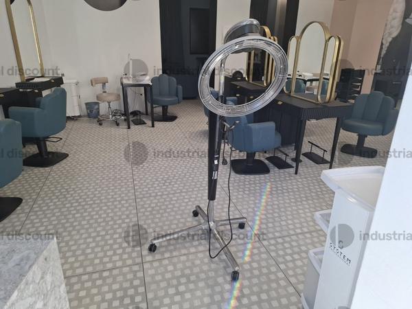 1#9728 Attrezzatura per salone parrucchiere ed estetica in vendita - foto 34