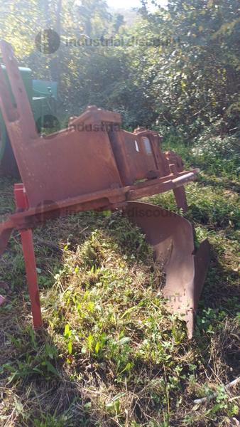 13#9736 Aratro Sogema 42 in vendita - foto 1