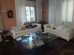 Arredamento, suppellettili, complementi d'arredo ingresso, sala e cucina - Lotto 1 (Asta 9739)