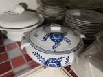 Immagine 13 - Lotto di stoviglie - Lotto 216 (Asta 9739)