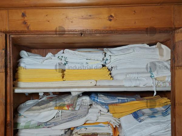 25#9739 Lenzuoli, bianchi, gialli lenzuoli misti in vendita - foto 2