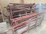 Immagine 80 - Ponteggio puntelli cavalletti assi container - Lotto 2 (Asta 9747)