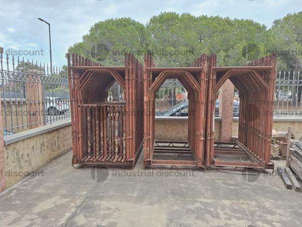 2#9747 Ponteggio puntelli cavalletti assi container in vendita - foto 1
