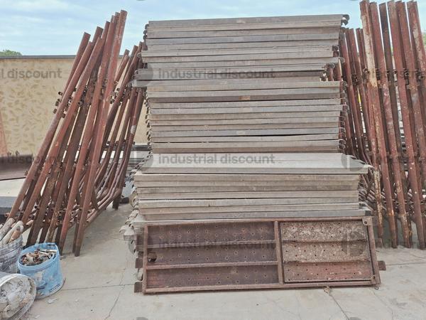 2#9747 Ponteggio puntelli cavalletti assi container in vendita - foto 15