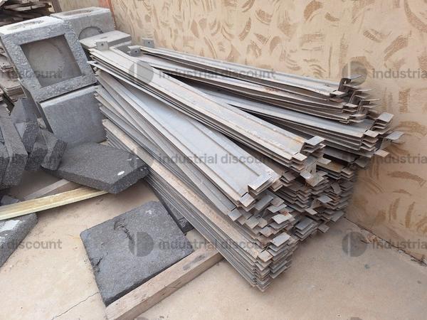 2#9747 Ponteggio puntelli cavalletti assi container in vendita - foto 18