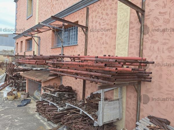 2#9747 Ponteggio puntelli cavalletti assi container in vendita - foto 52