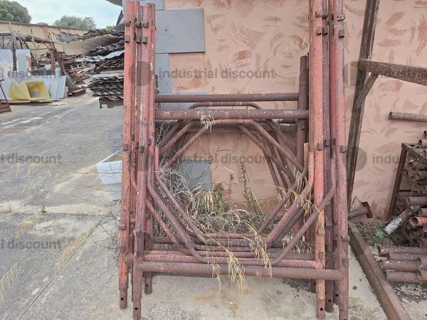 2#9747 Ponteggio puntelli cavalletti assi container in vendita - foto 59