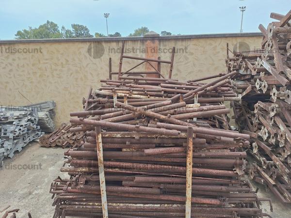 2#9747 Ponteggio puntelli cavalletti assi container in vendita - foto 66