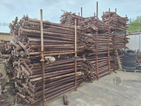 2#9747 Ponteggio puntelli cavalletti assi container in vendita - foto 67