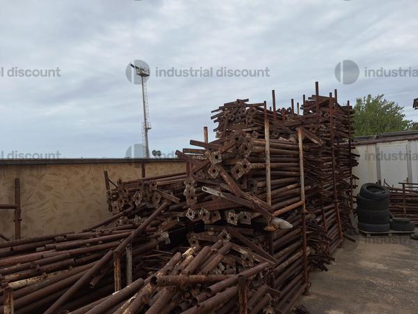 2#9747 Ponteggio puntelli cavalletti assi container in vendita - foto 68