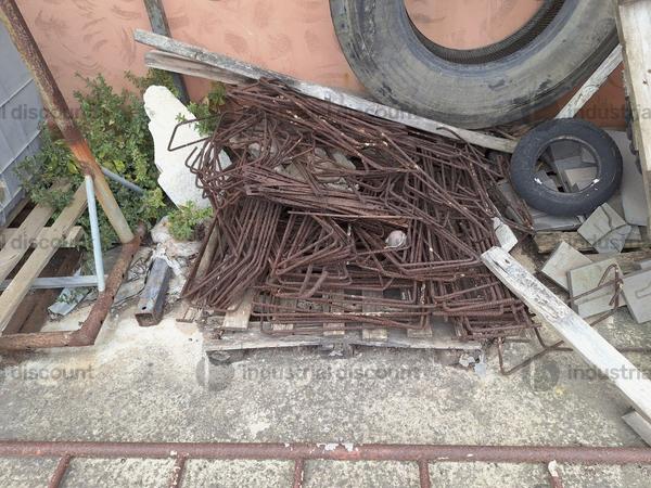 2#9747 Ponteggio puntelli cavalletti assi container in vendita - foto 81