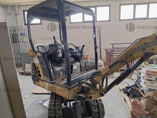 6#9747 Miniescavatore Caterpillar in vendita - foto 7