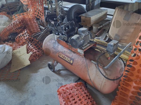 8#9747 Giacenze magazzino e macchinari vari in vendita - foto 9