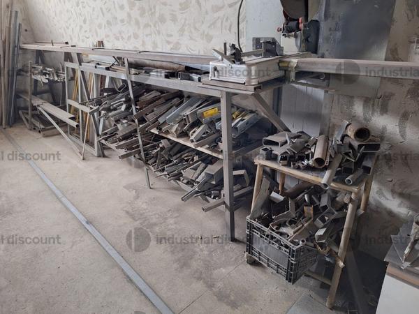 8#9747 Giacenze magazzino e macchinari vari in vendita - foto 22