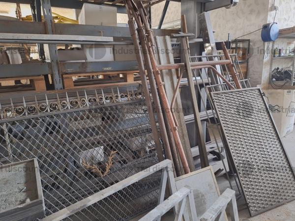 8#9747 Giacenze magazzino e macchinari vari in vendita - foto 30