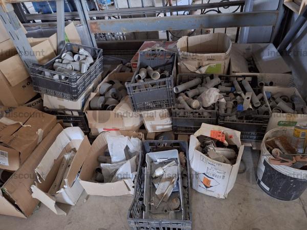 8#9747 Giacenze magazzino e macchinari vari in vendita - foto 37