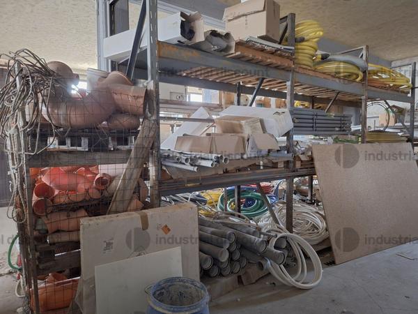8#9747 Giacenze magazzino e macchinari vari in vendita - foto 40