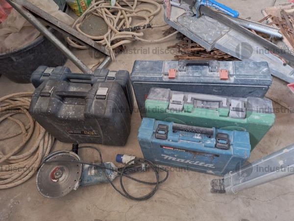 8#9747 Giacenze magazzino e macchinari vari in vendita - foto 81