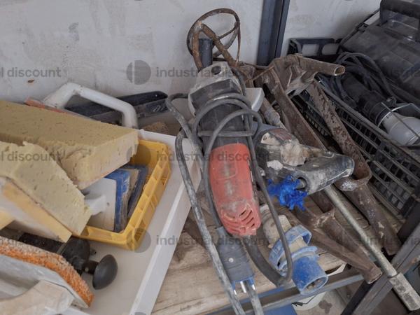 8#9747 Giacenze magazzino e macchinari vari in vendita - foto 83