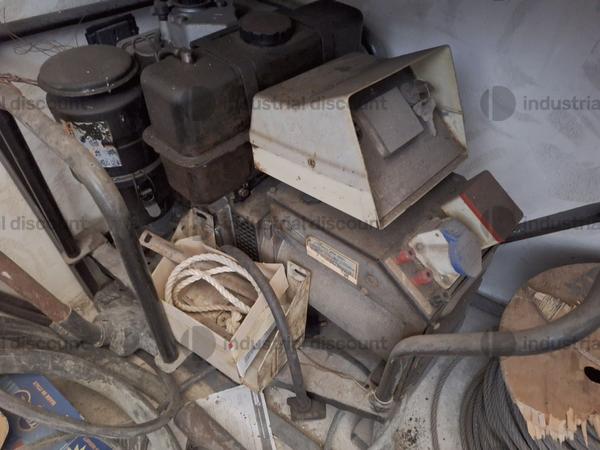 8#9747 Giacenze magazzino e macchinari vari in vendita - foto 103