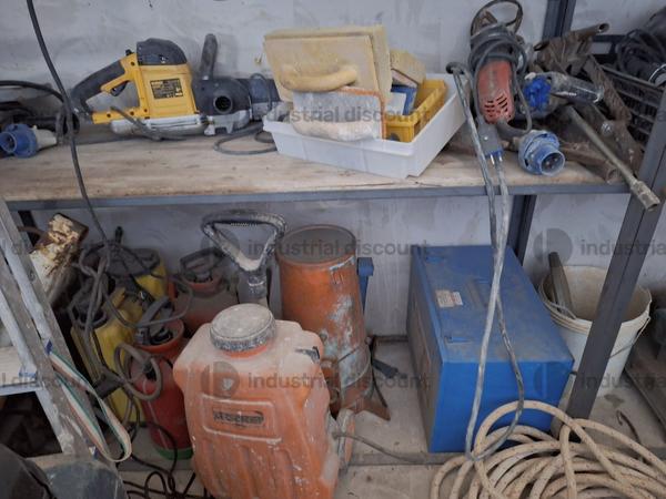 8#9747 Giacenze magazzino e macchinari vari in vendita - foto 108