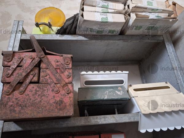 8#9747 Giacenze magazzino e macchinari vari in vendita - foto 117