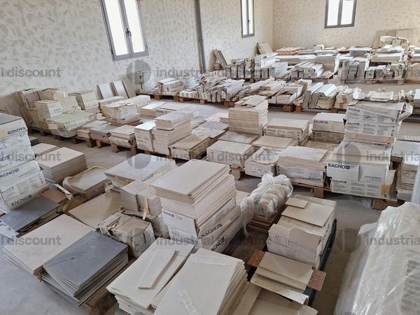 8#9747 Giacenze magazzino e macchinari vari in vendita - foto 131