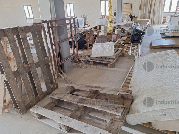 8#9747 Giacenze magazzino e macchinari vari in vendita - foto 133