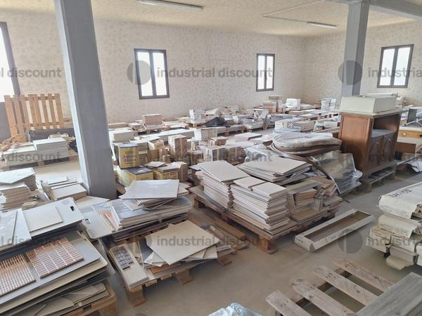 8#9747 Giacenze magazzino e macchinari vari in vendita - foto 134